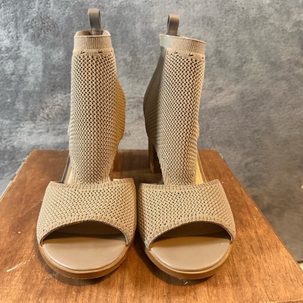 Violet & Red Tylar Taupe Knit Peep Toe Block Heel Ankle Boots Sz 9.5M